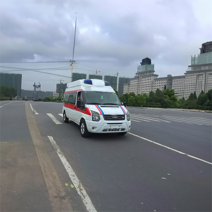 昆明安宁哪里有救护车到临沧市沧源佤族自治县救护车医疗转运-救护车出租